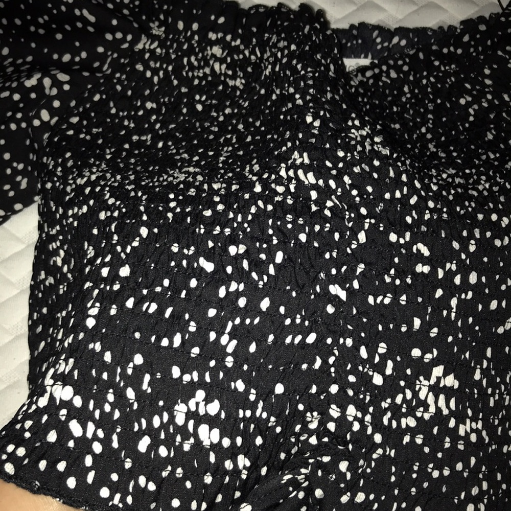 Crop Top - Picture 2 of 8